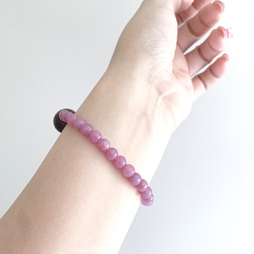 【良質,小粒】ルビー　４㎜　ブレスレット 良質,小粒】ルビー4㎜ブレスレット