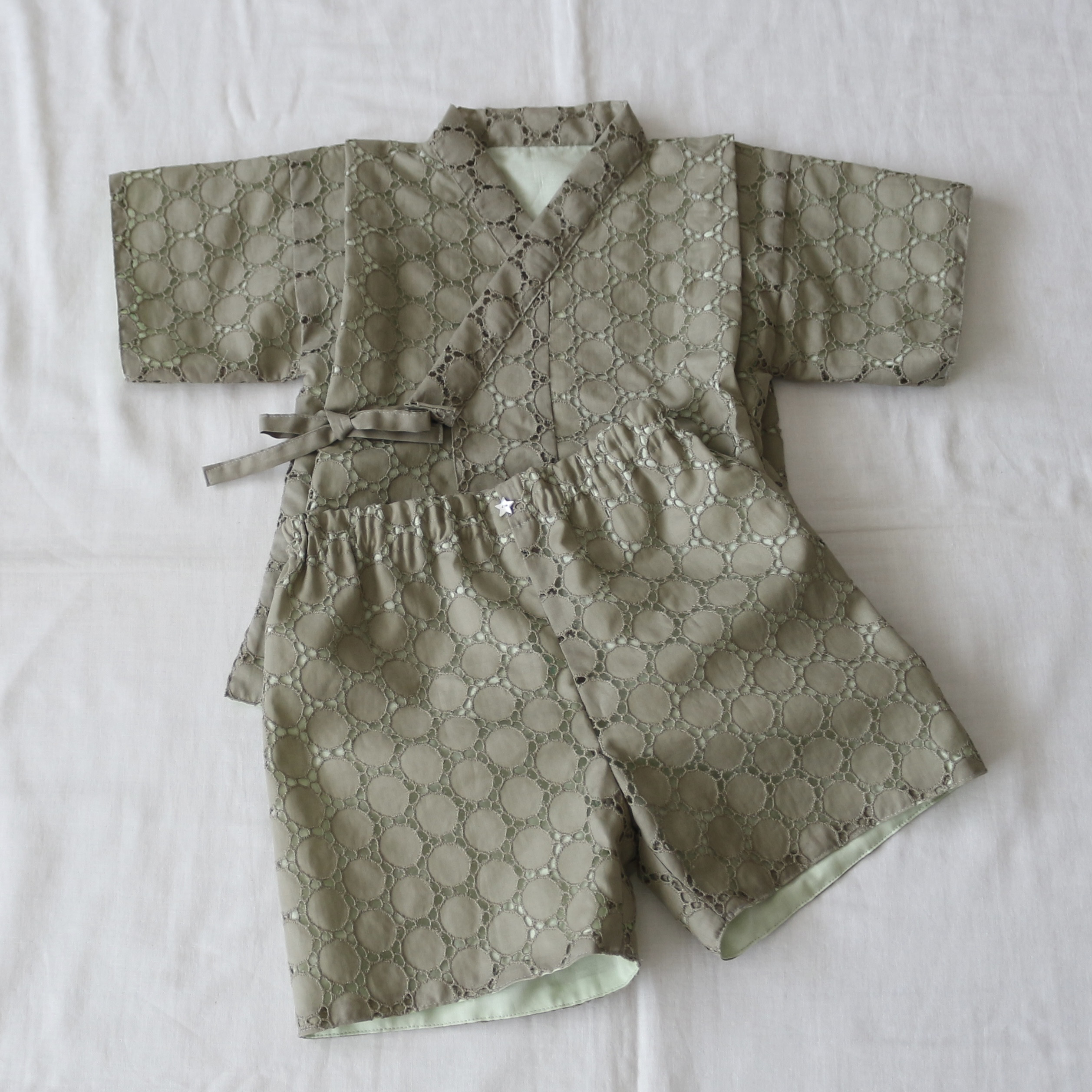 （予約）　こども甚平　カーキ　レース甚平 110〜120cm/120〜130cm 男の子 女の子　七夕　夏祭り        Ω