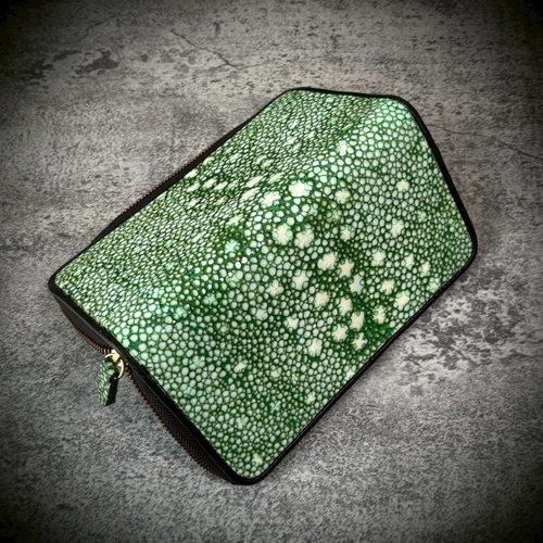 スタースティングレイ 長財布 エイ革 一枚革 ガルーシャ カイラギ