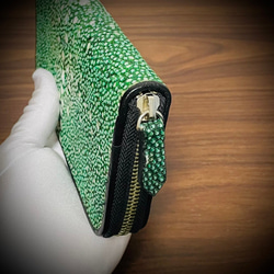 幻影材質星星魟魚長皮夾魟魚皮革單件皮革加魯沙魟魚18卡大容量綠色綠色 第4張的照片