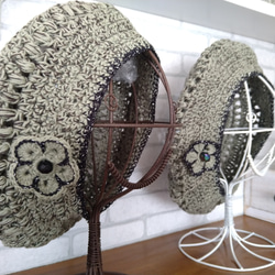 レースかぎ針編み・透かし模様のベレー帽（56cm） 6枚目の画像