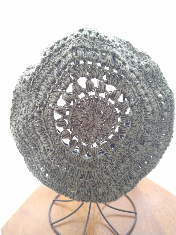レースかぎ針編み・透かし模様のベレー帽（56cm） 10枚目の画像