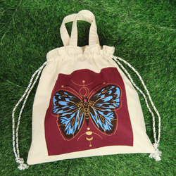 蝶々パッチ　巾着トートバッグ:生成り 1枚目の画像