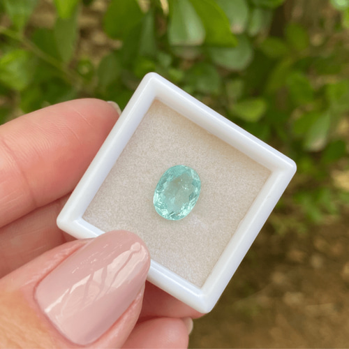 N.5608 パライバトルマリン・ルース 1.7Ct 超希少なサイズ 今月 N.5608 パライバトルマリン・ルース 1.7Ct 超希少なサイズ 今月
