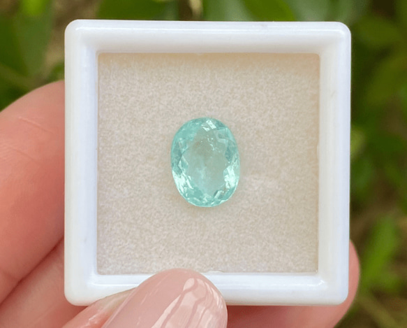 N.5608 パライバトルマリン・ルース 1.7Ct 超希少なサイズ 今月 N.5608 パライバトルマリン・ルース 1.7Ct 超希少なサイズ 今月