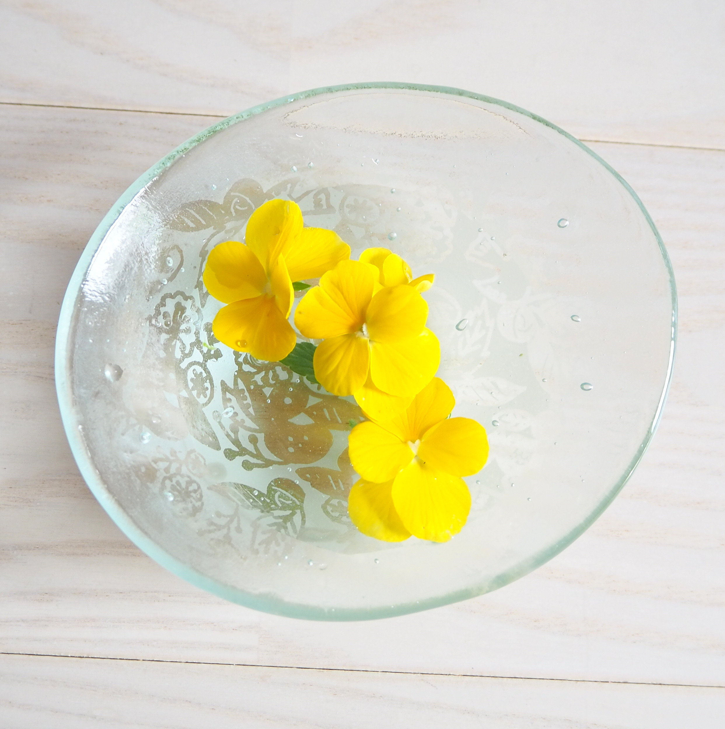 2wayガラスの花器＆ステンドグラスの涼やかなお花
