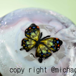創作ガラスのジュエリー　蝶バラ　ネックレスペンダント（10774-489min）作家物一点物 2枚目の画像