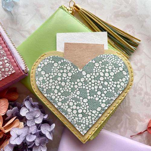 ミニ財布 　L字ファスナー　ハート ダブルポケット ♡紫陽花グラデーション♡ ミニ財布 コンパクト L字ファスナー ハート ダブルポケット