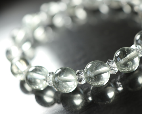 ☆プレミアムブレス☆…☆超美麗☆グリーンアメジスト：9ミリ＆水晶