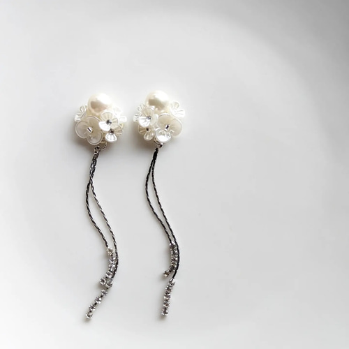 白い紫陽花 イヤリング ピアス シルバー イヤリング・ノンホールピアス 