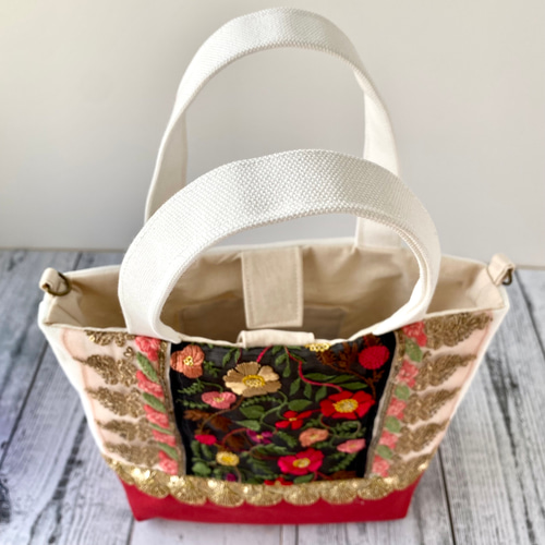 母の日ギフト！花と金モチーフのシースルーインド刺繍リボン