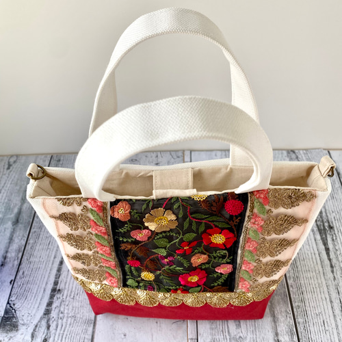 トートバッグ　インド刺繍ハイクラスピンク　ハンドメイド トートバッグ インド綿 ブロックプリント ピンクプラント