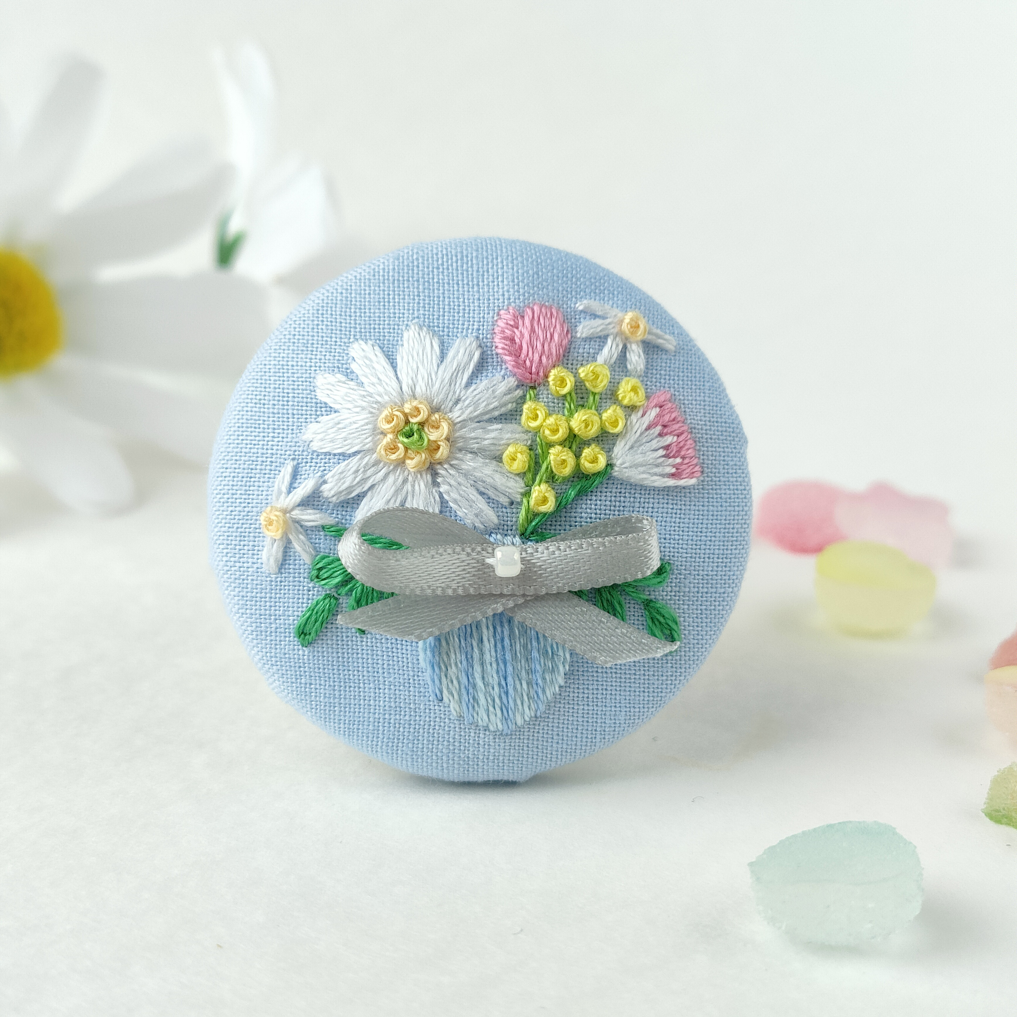 オーダー受付ページ　刺繍ブローチ　ヘアゴム