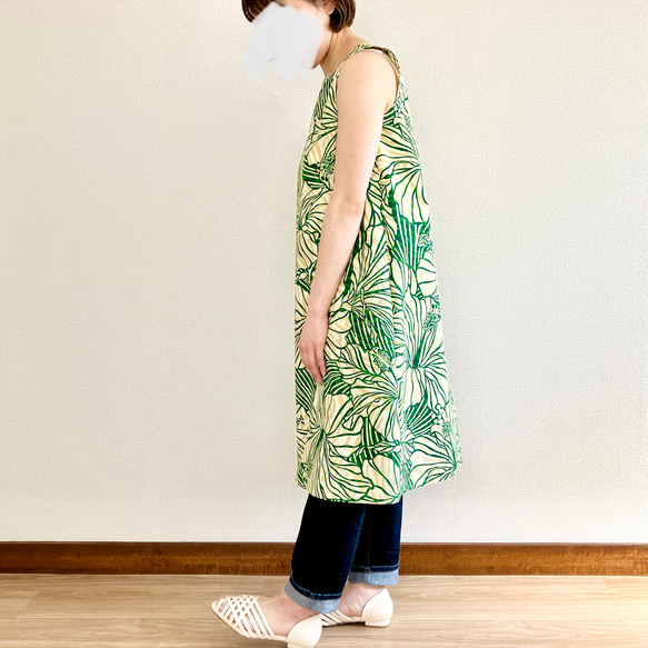 [新品] 芙蓉喇叭洋裝 [S~3L] 綠色 x 米色 第8張的照片