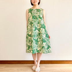 [新品] 芙蓉喇叭洋裝 [S~3L] 綠色 x 米色 第3張的照片