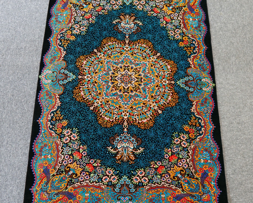 87×58cm 【ペルシャ絨毯 クム産 ムサヴィ工房 シルク 】 カーペット