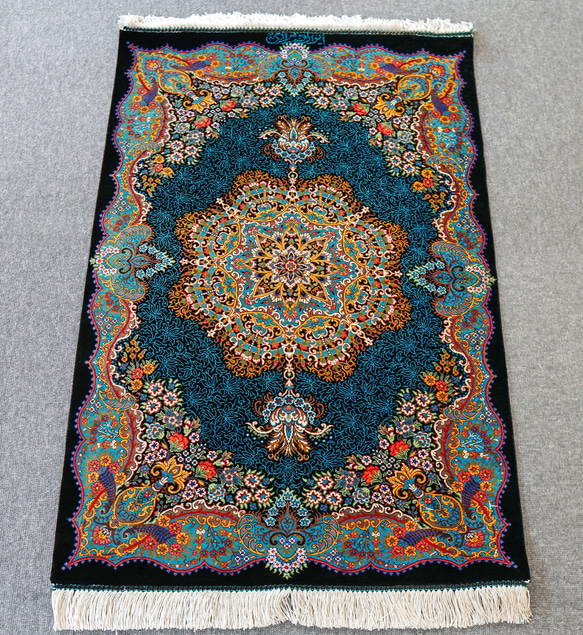 87×58cm 【ペルシャ絨毯 クム産 ムサヴィ工房 シルク 87×58cm 【ペルシャ絨毯 クム産 ムサヴィ工房 シルク