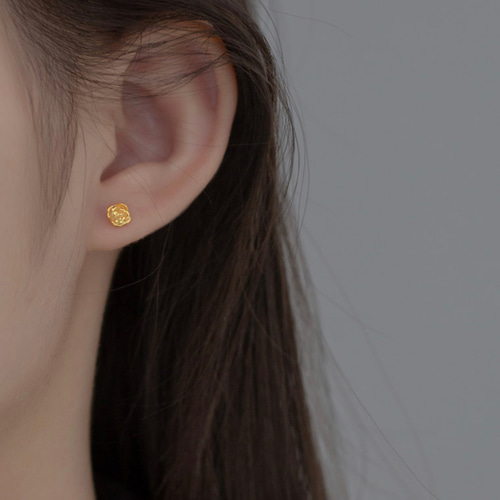 SV925 小ぶり 薔薇 ピアス 小さめ シルバー925 ピアス 金属アレルギー 