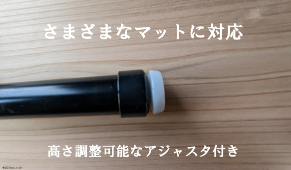 【幅広タイプ】 ハイエース　セカンドシートテーブル 杉板　ドリンクホルダー2個付き 角装飾面取り加工済 レジアスエース 4枚目の画像