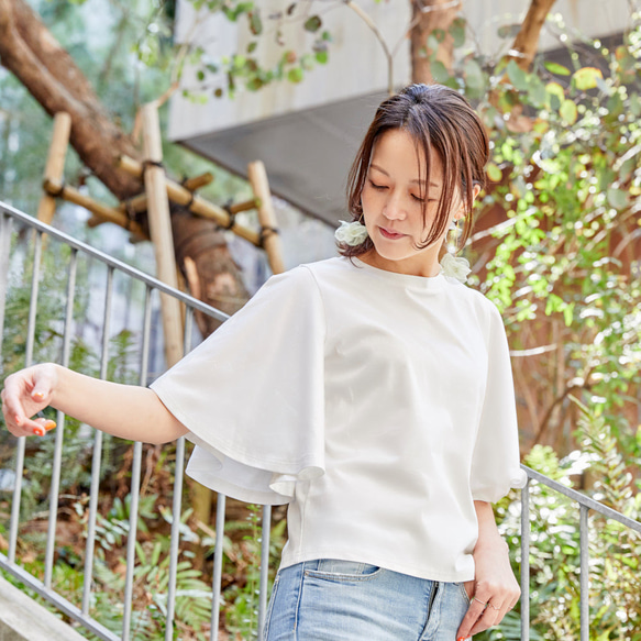 一件漂亮、觸感涼爽、感覺像風一樣的 T 卹 |百合 第12張的照片