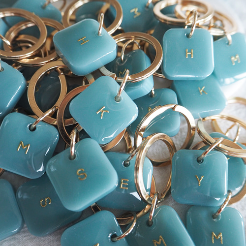 両面文字入れ可 全12色【スモーキーカラーS】名入れ キーホルダー 迷子