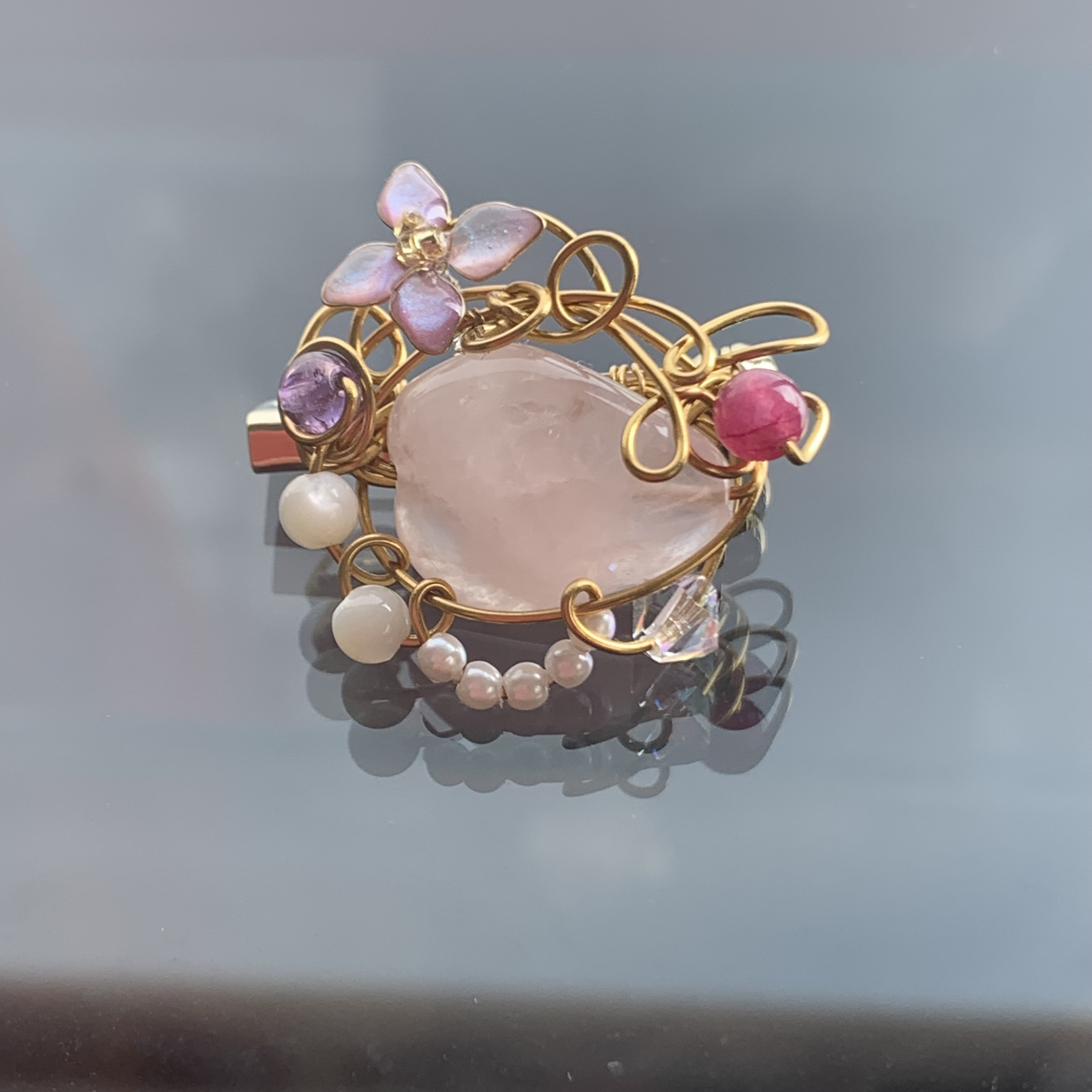 SILVER ローズクォーツ ブローチ ワイヤーラッピングブローチ⭐︎ローズクォーツ ブローチ Feel Heart