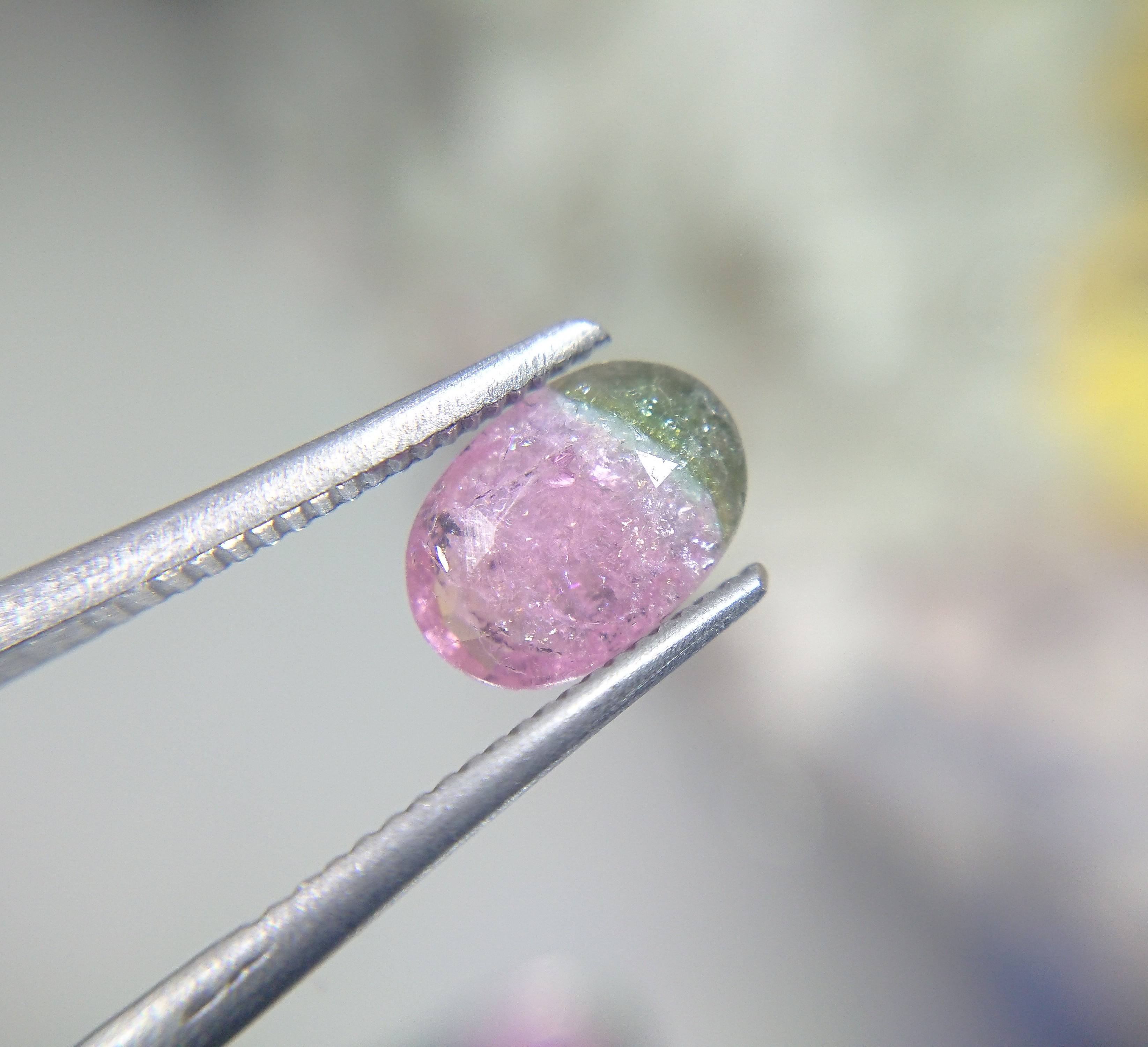 トルマリン 少し表面虹 バイカラートルマリン 1.3ct ⭐1840 天然石 