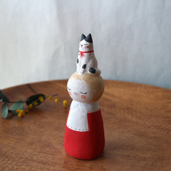 陶器で作った人形   noru doll ( ノルドール )  　座りネコ ３ 3枚目の画像