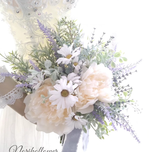 ナチュラルブーケ 芍薬 ラベンダー ハーブ デイジー クラッチ  