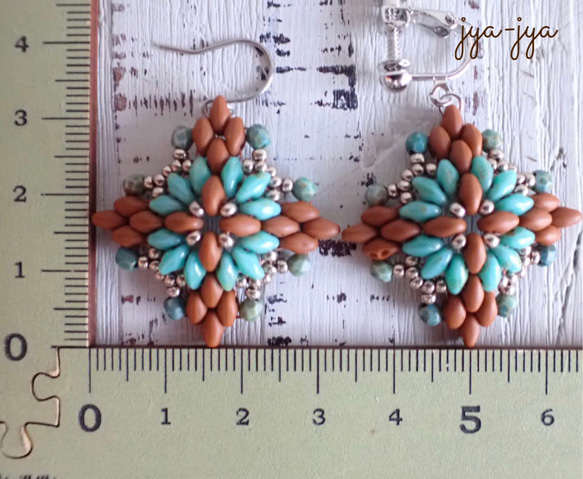 twinbeads earrings ＊ turquoise green 5枚目の画像