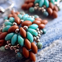 twinbeads earrings ＊ turquoise green 3枚目の画像