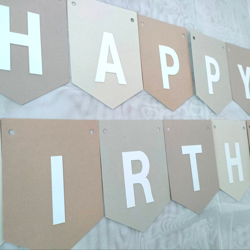 ガーランド HAPPY BIRTHDAY お誕生日 ハッピーバースデー くすみカラー