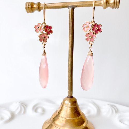 ピンクカルセドニー＆14KGF＆ピアス 桜ドロップ ピアス（フック