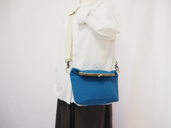 【現品限定　サンプルセール】帆布がまぐち2wayショルダーバッグ≪ブルー≫ 4枚目の画像