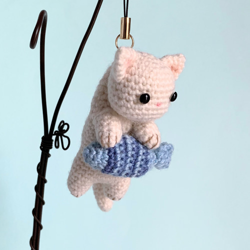 つままれイタズラねこストラップ 【あみぐるみ】 あみぐるみ Nekomimi