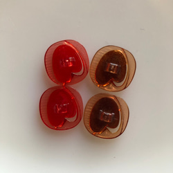 アンティーク ボタン 2個　ビンテージ 昭和 レトロ 個性的 ハンドメイド素材 日本製 ポップ アクセ 5枚目の画像