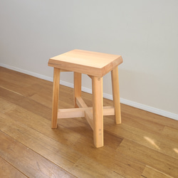 1点のみ】上品タモスツール ベンチ ローテーブル ナイトテーブル 無垢