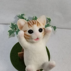 茶トラ白猫  　　羊毛フェルト 3枚目の画像