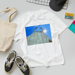 ・Manta in the sky Tシャツ【選べる4色】 1枚目の画像