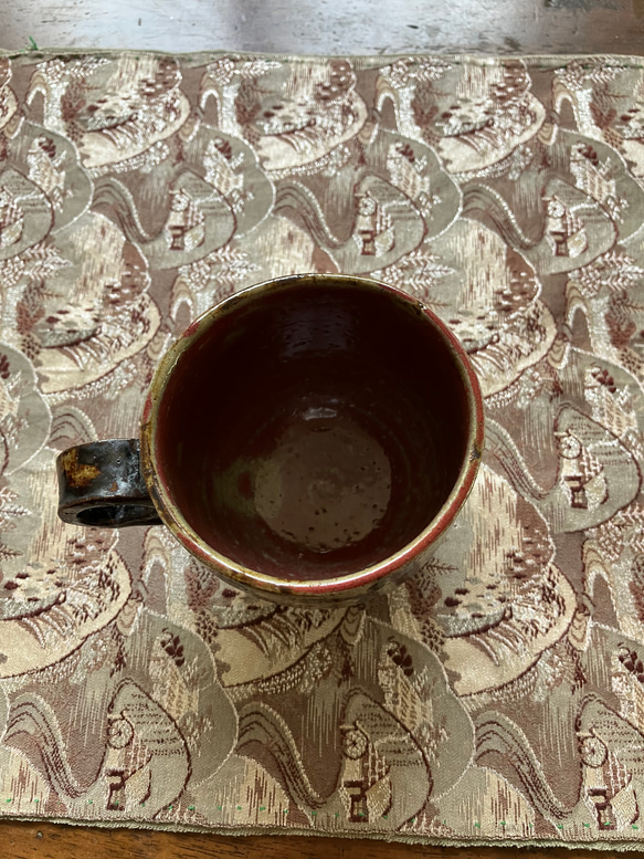 樹木模様のインパクトのあるカップ 3枚目の画像