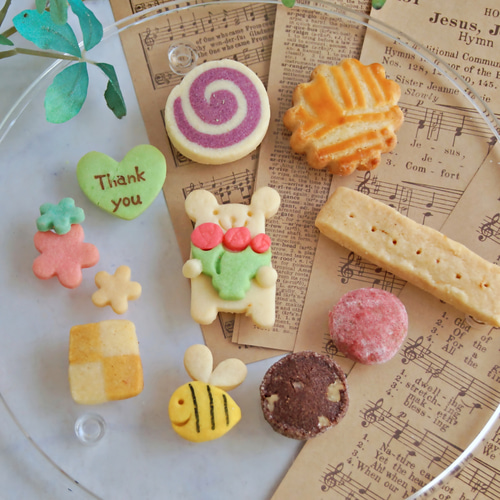 suzu 、手作りクッキー まいにちのおやつzuzuの手作りクッキー8点セット(さくほろ