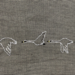 白鳥の渡来　刺繍トートバッグ 2枚目の画像