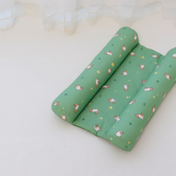 うさぎちゃんのぎゅうぎゅうベッド :緑のウサギ 5枚目の画像