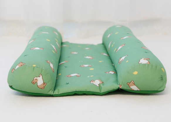 うさぎちゃんのぎゅうぎゅうベッド :緑のウサギ 4枚目の画像