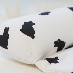 うさぎちゃんのぎゅうぎゅうベッド :ブラックウサギ 2枚目の画像