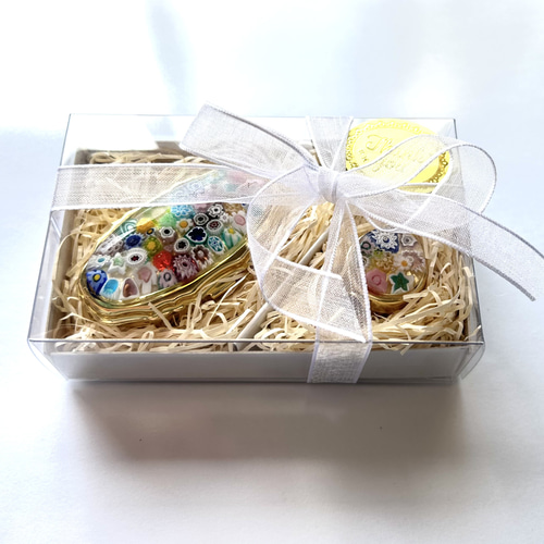 ミルフィオリ　銀製ピルケース　ベネチアンガラス　アンティーク ミルフィオリ 銀製ピルケース ベネチアンガラス アンティーク