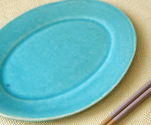 艶やかターキッシュブルー　トルコ青釉のオーバルプレート 6枚目の画像