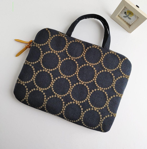 ミナペルホネン タブレットケース run run run PC / タブレット