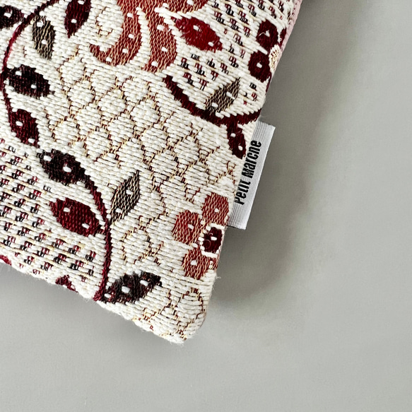 【受注制作】レトロフラワー＆イブルキルトのスマホポシェット/トワ・エ・モァⅢ  ♦ギフトにおすすめ♦ 5枚目の画像