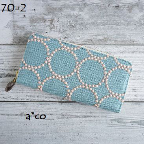 ミナペルホネンタンバリンライトブルーピンクラウンドファスナー長財布 70-2ミナペルホネンタンバリンライトブルーピンクラウンドファスナー長